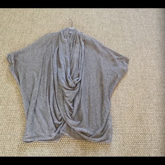 COS OVERSIZED LINEN DRAPED SWEATER SIZE XS/S . - Picture 5 of 6